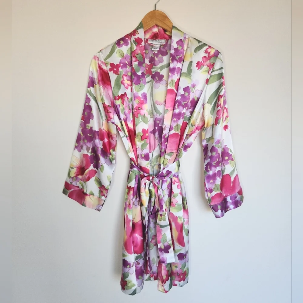 Morgan Taylor Floral Robe